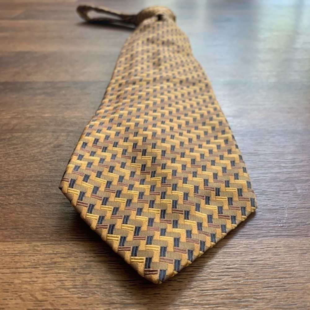 Altea “Seven Fold” Hand Made Silk Tie - Picture 7 of 8